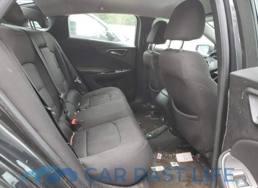 1G1ZB5ST5HF218877# 10