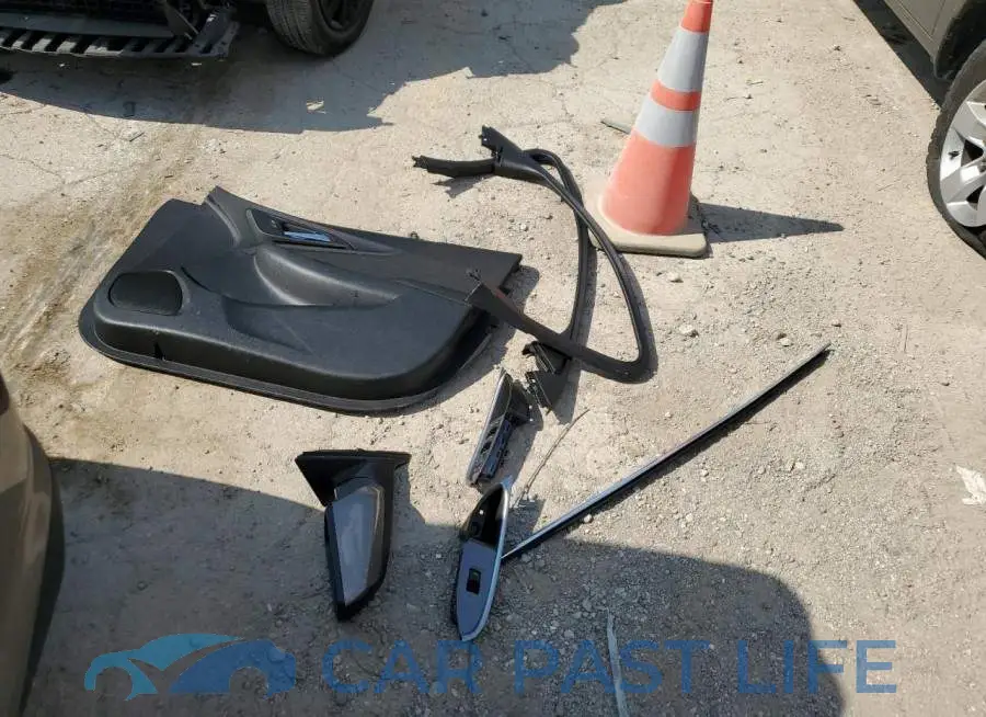1G1ZD5ST4PF137989# 12