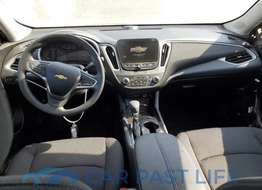 1G1ZD5ST4PF137989# 8