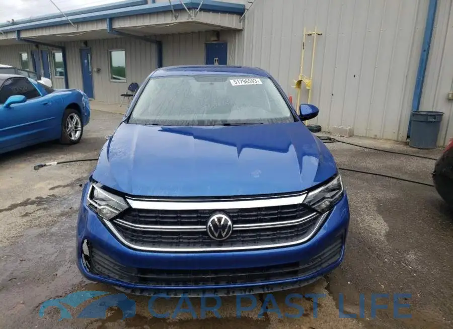 3VWCM7BU8NM021528# 5