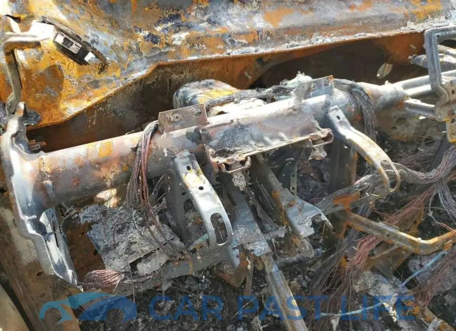 1C4PJLCB7FW616424# 9