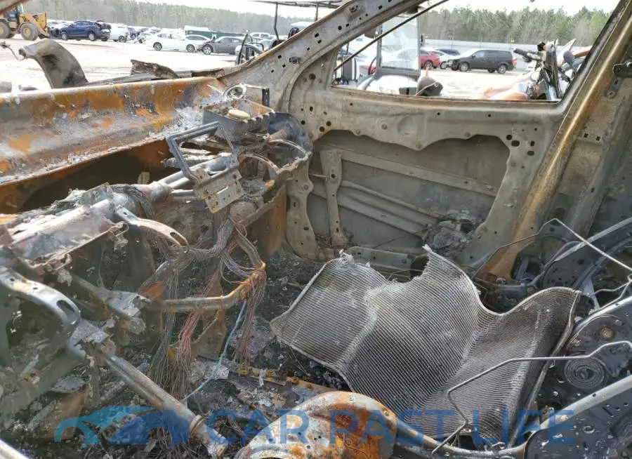 1C4PJLCB7FW616424# 7