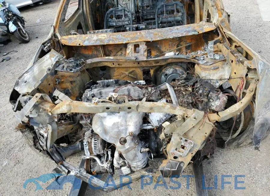 1C4PJLCB7FW616424# 12