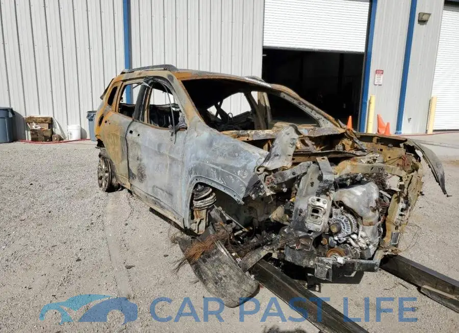 1C4PJLCB7FW616424# 4