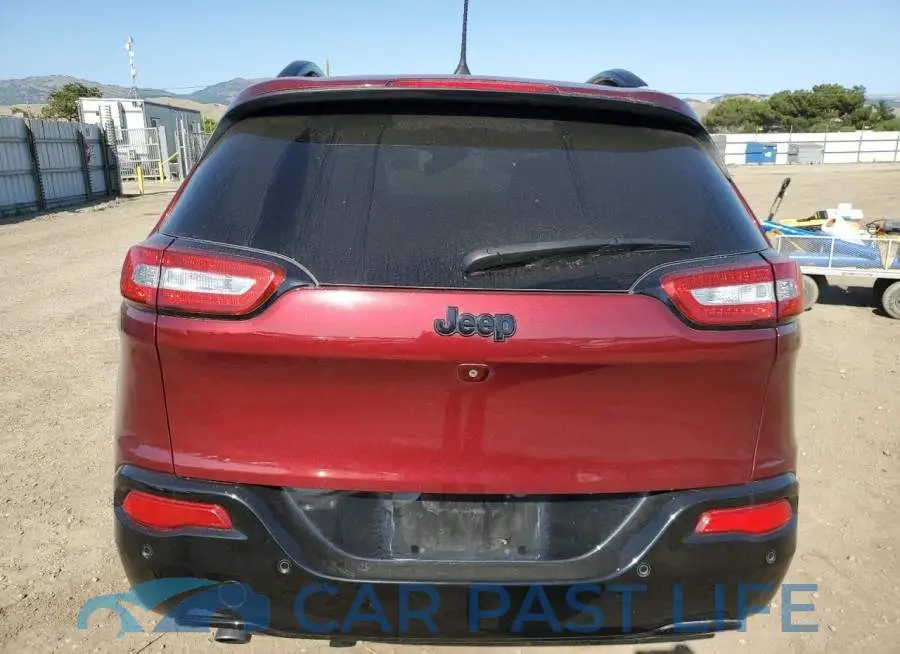 1C4PJLCB8JD612676# 6
