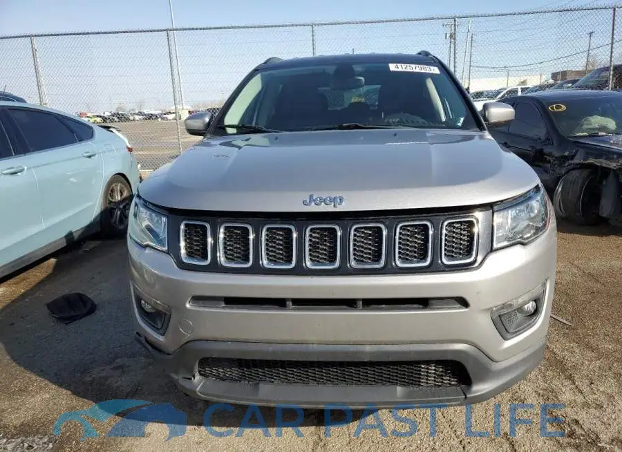3C4NJCBB7JT309052# 5