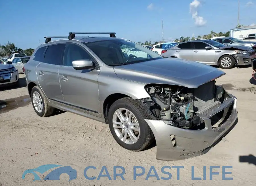 YV4612RK1F2682775# 4