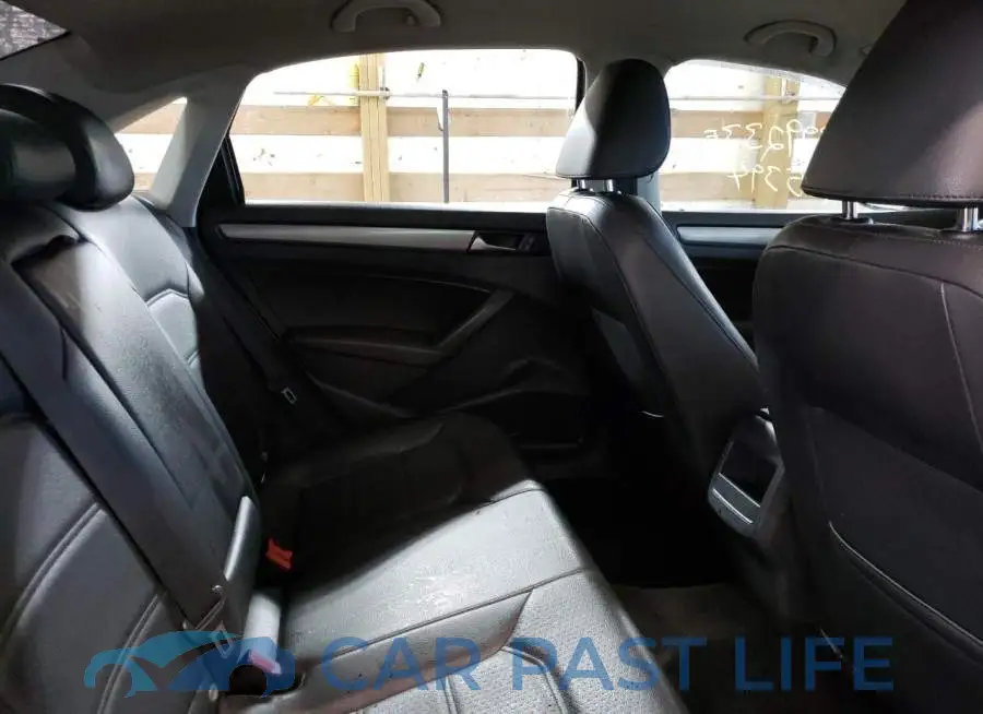 1VWAS7A35EC060472# 10