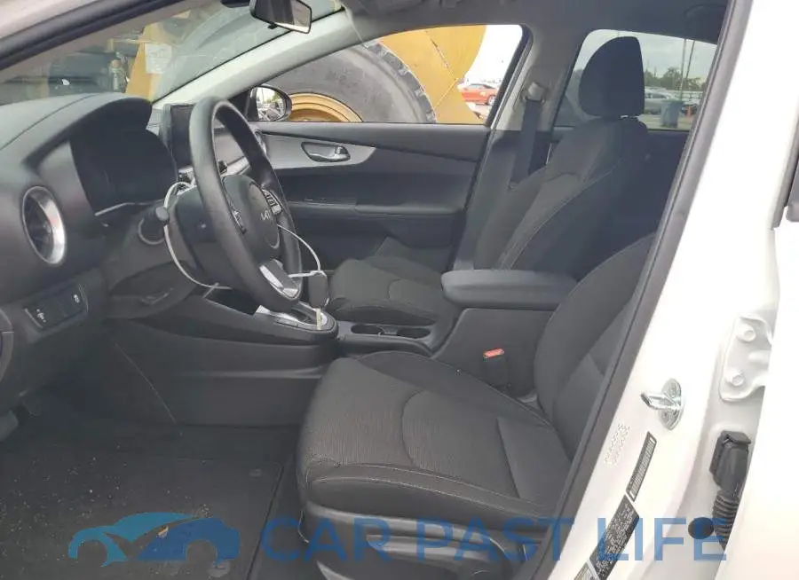 3KPF24AD8PE508392# 7