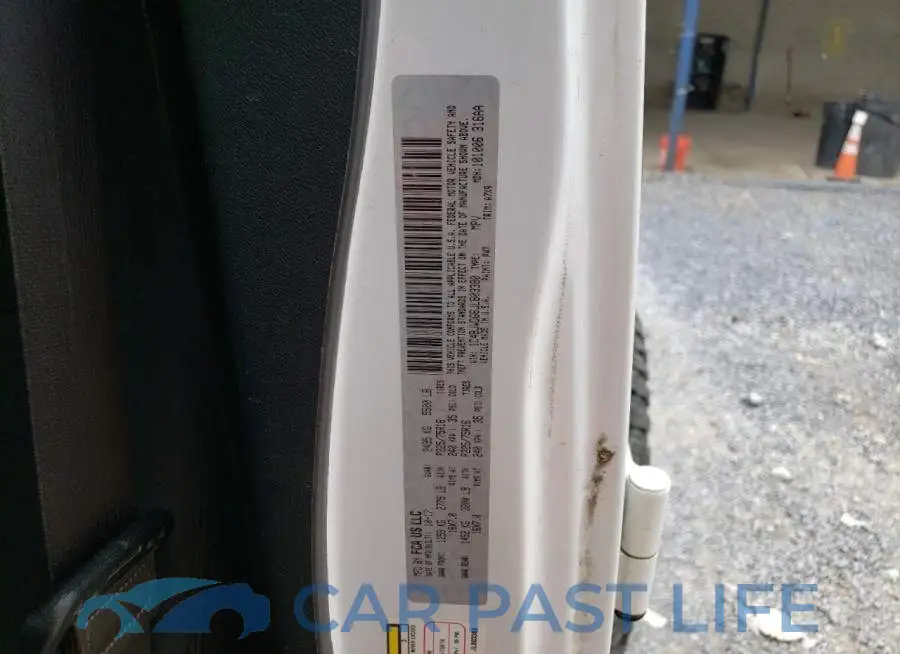 1C4BJWDG6JL803380# 12