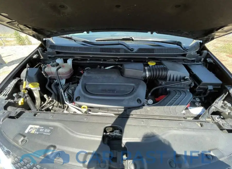 2C4RC1DG8LR144997# 7