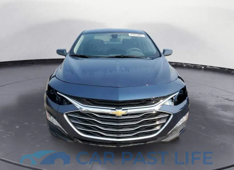 1G1ZD5ST6NF124111# 5