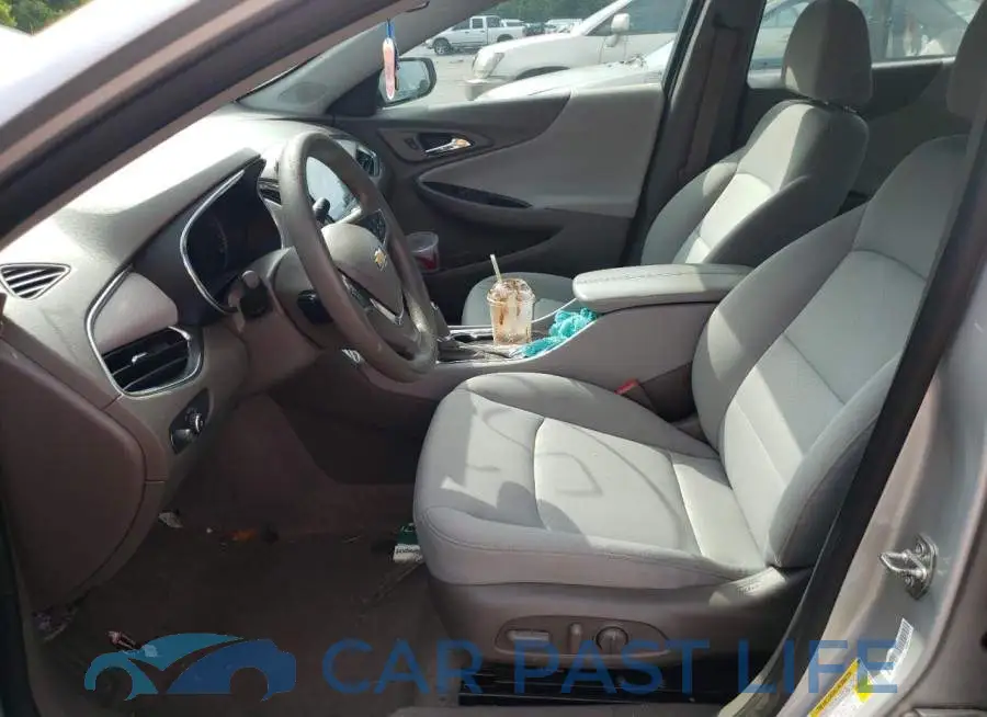 1G1ZD5ST8KF117060# 7