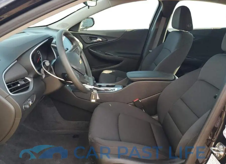 1G1ZD5ST9PF162628# 7