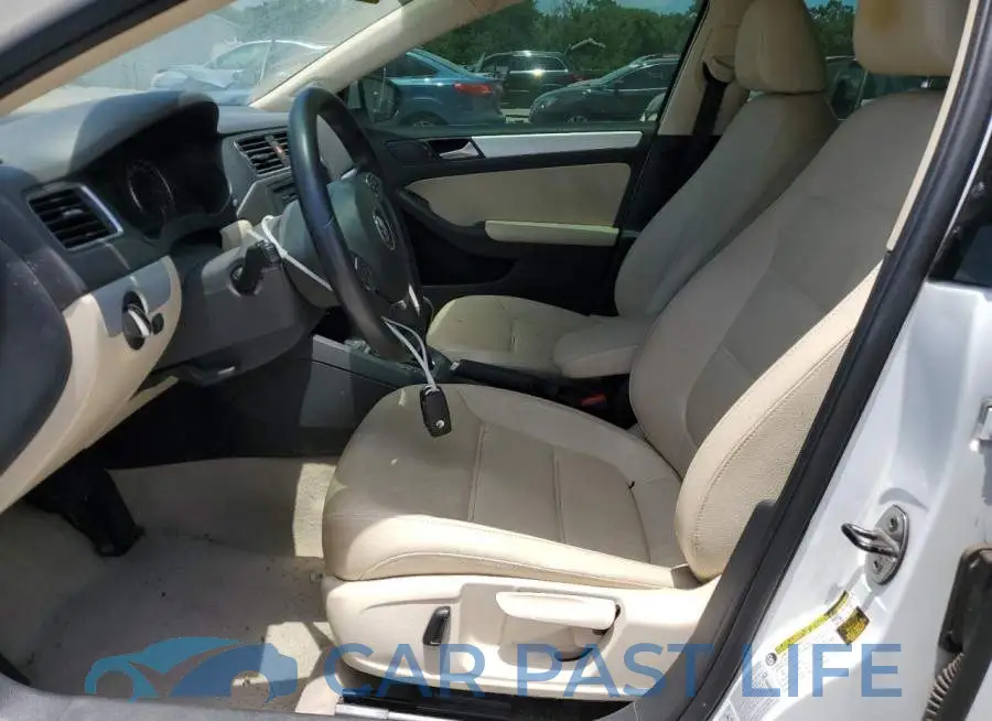 3VW637AJ5EM213416# 7
