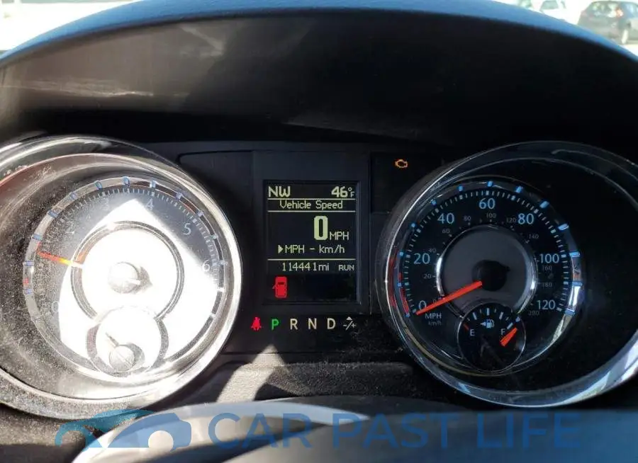 2C4RC1BGXFR753063# 9