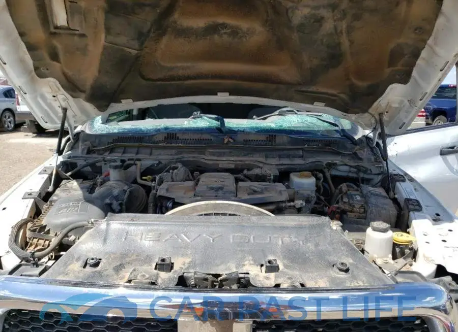 3C6UR5CL5JG379849# 11