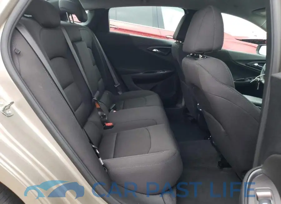 1G1ZD5ST9NF141565# 10