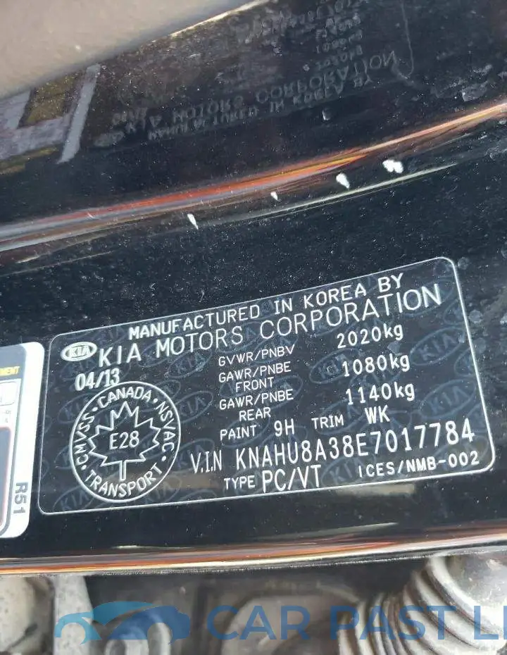 KNAHU8A38E7017784# 12