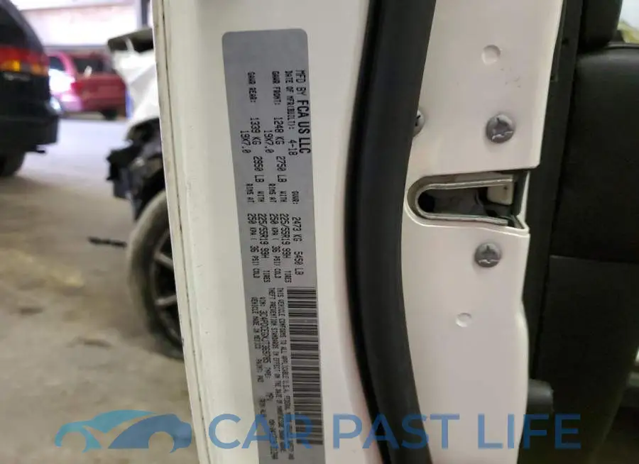 3C4PDCEGXJT369785# 14