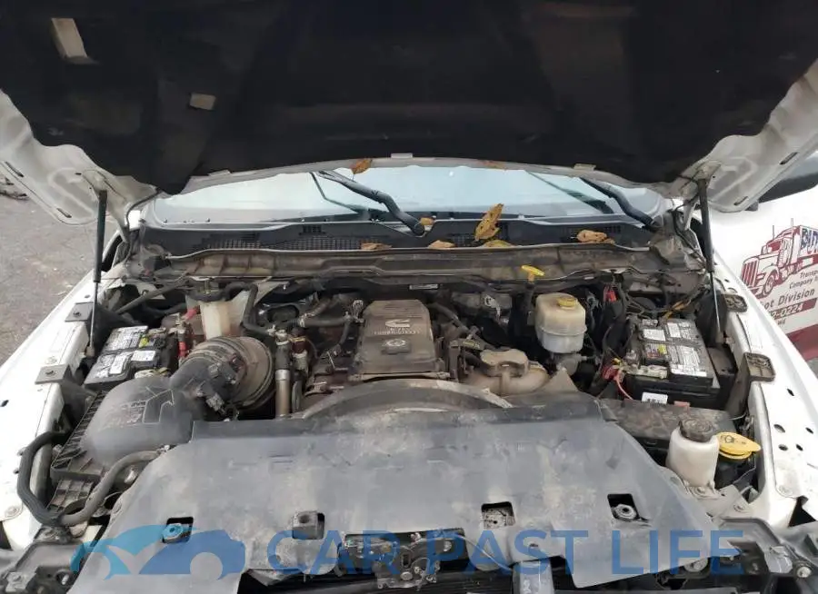 3C63RRJL5GG318855# 11