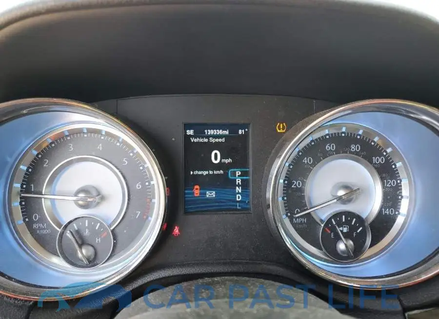 2C3CCAAG8EH127821# 9