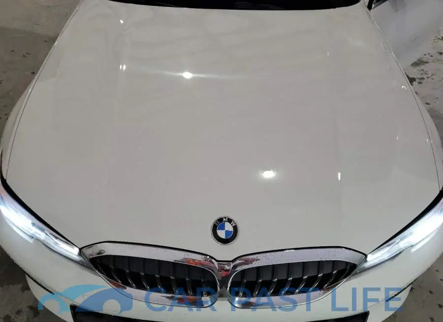 3MW5R7J0XM8B81443# 11