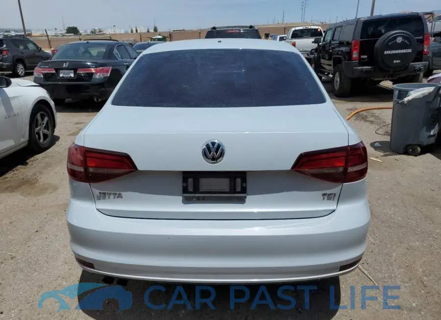 3VW2B7AJ1JM215238# 6