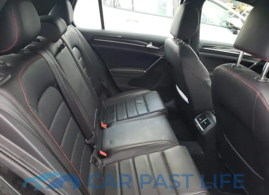 3VW547AU7HM068709# 10