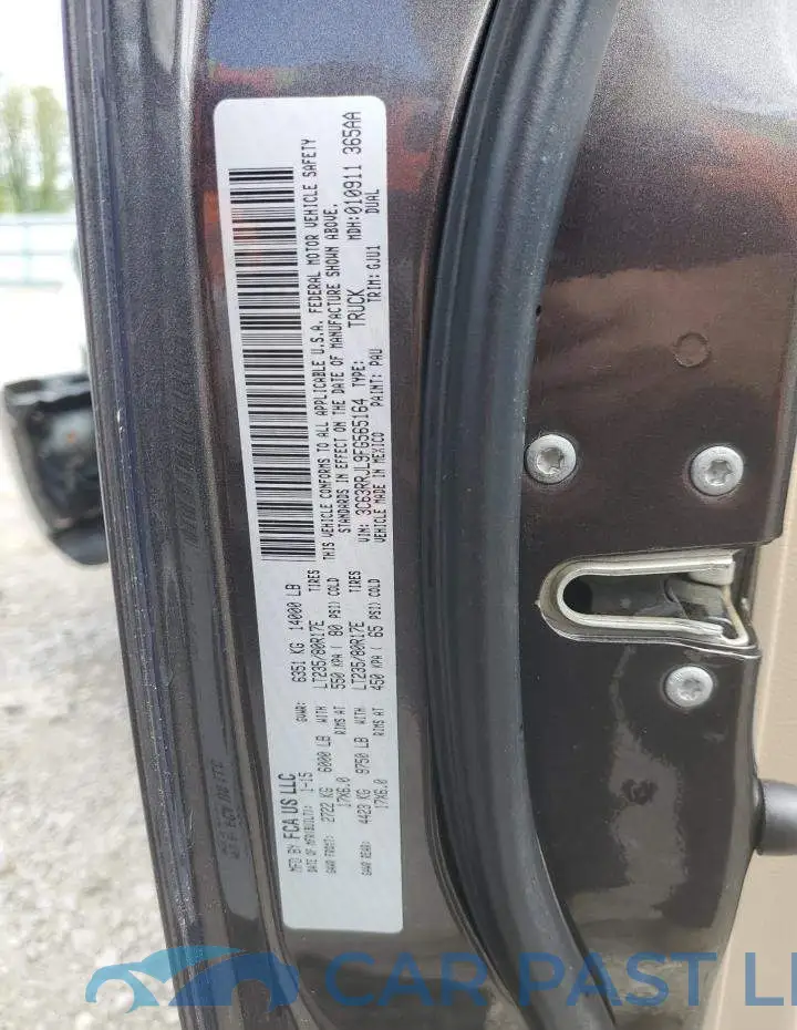 3C63RRJL9FG565164# 12
