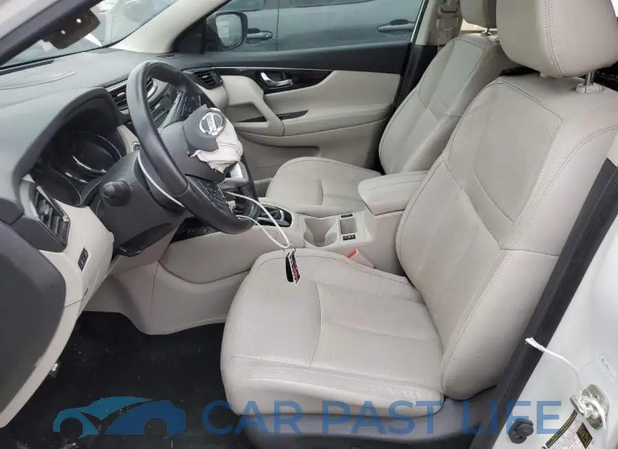 JN1BJ1CP1KW525513# 7