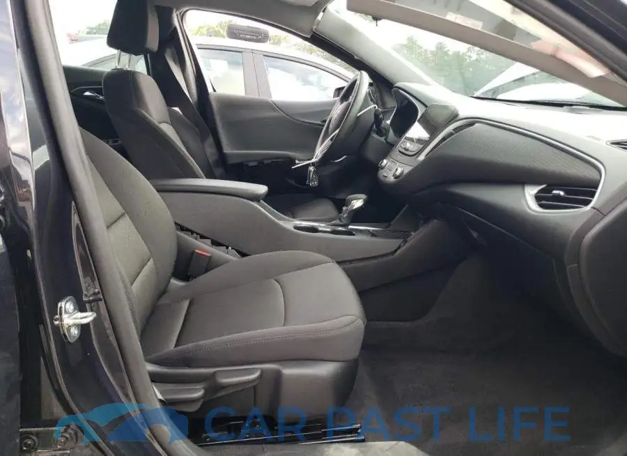 1G1ZD5ST9PF167005# 7