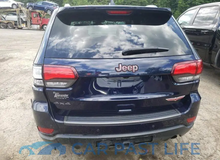1C4RJFLG3JC144657# 6