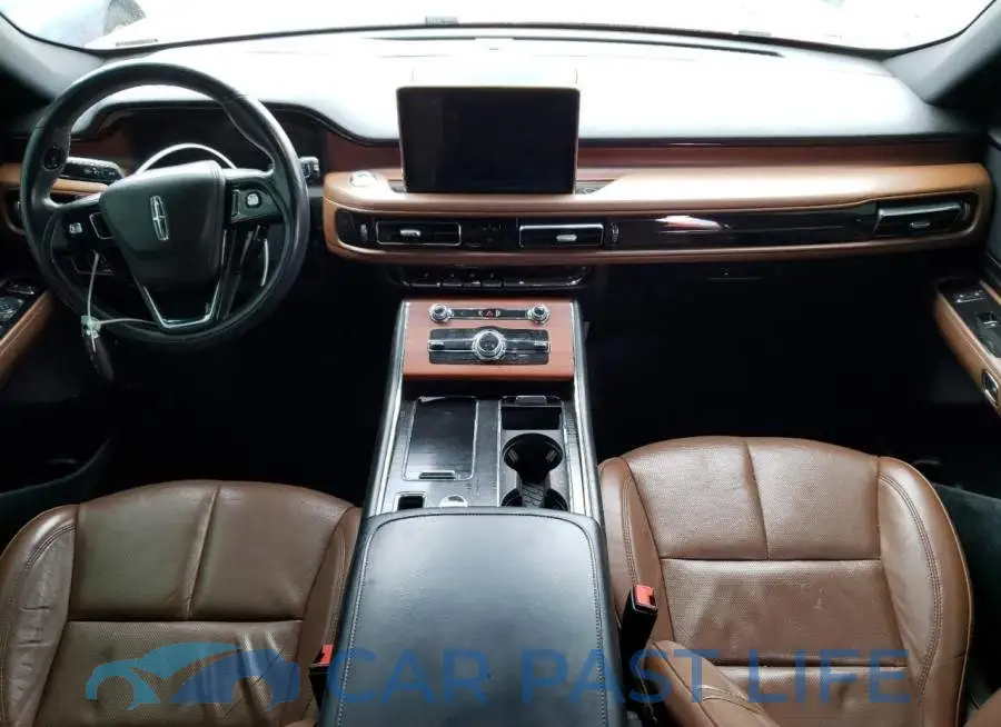 5LM5J7XC4LGL30837# 8