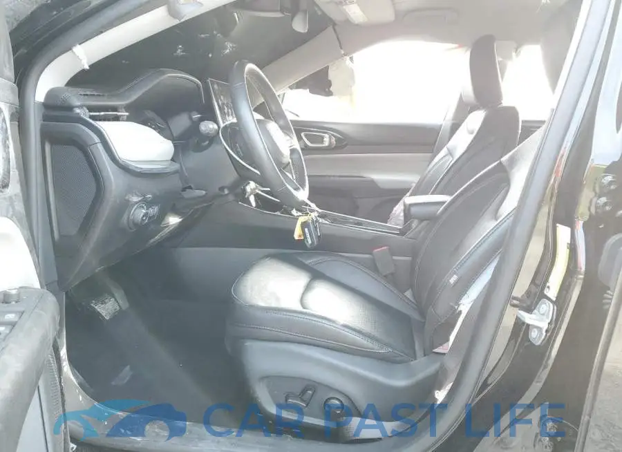 3C4NJDCB9NT161528# 7