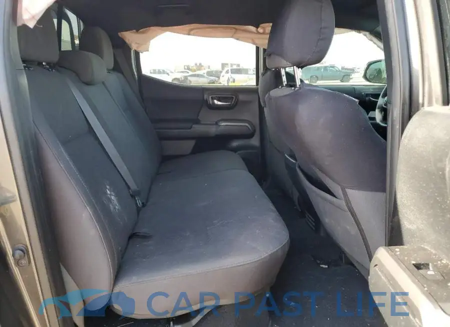 3TMCZ5AN3JM161631# 10