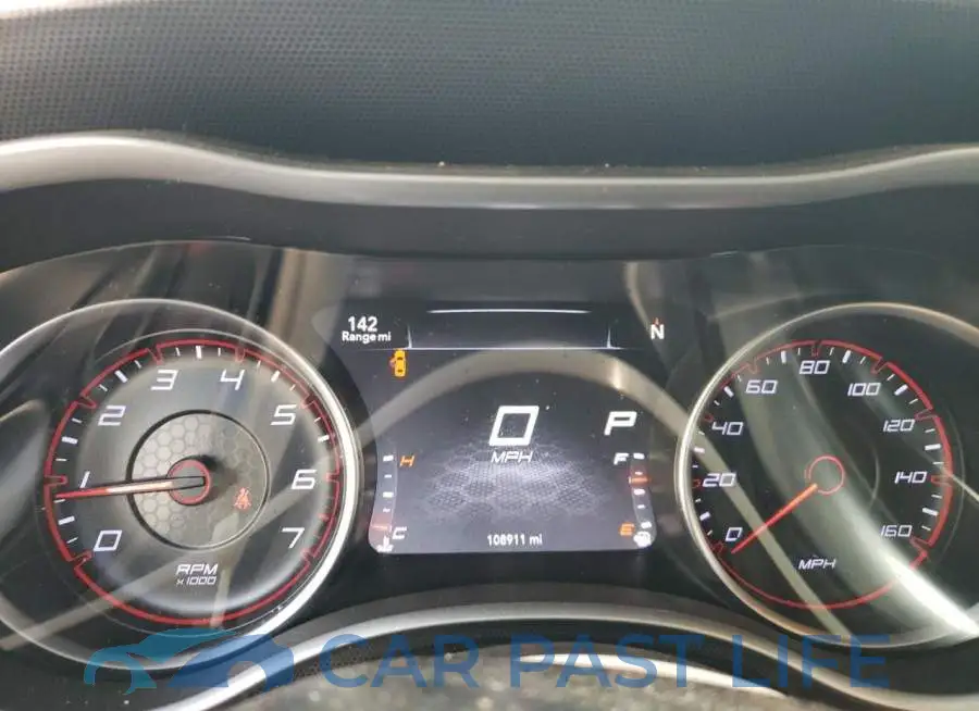 2C3CDXCT4FH852831# 9