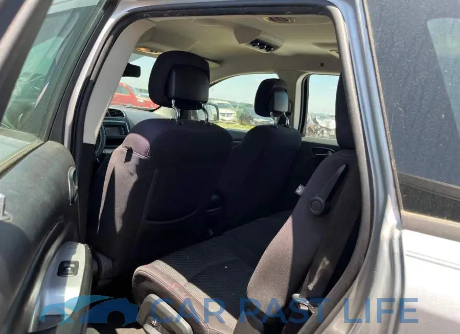 3C4PDCAB0ET133291# 6