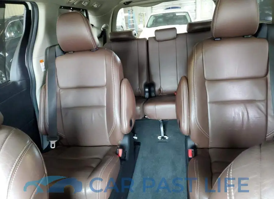 5TDYK3DC5FS618519# 10
