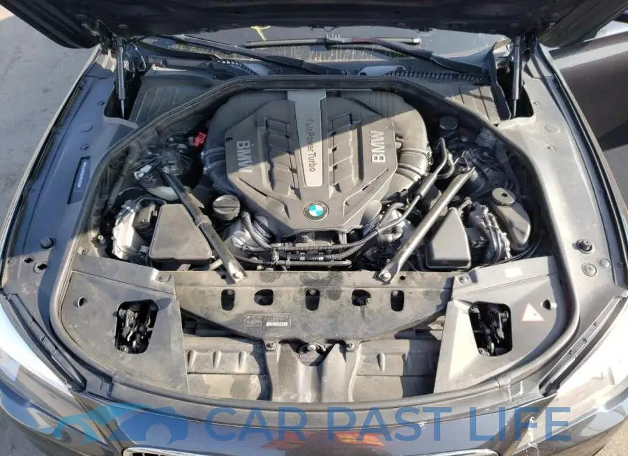 WBAYF8C52ED652526# 11