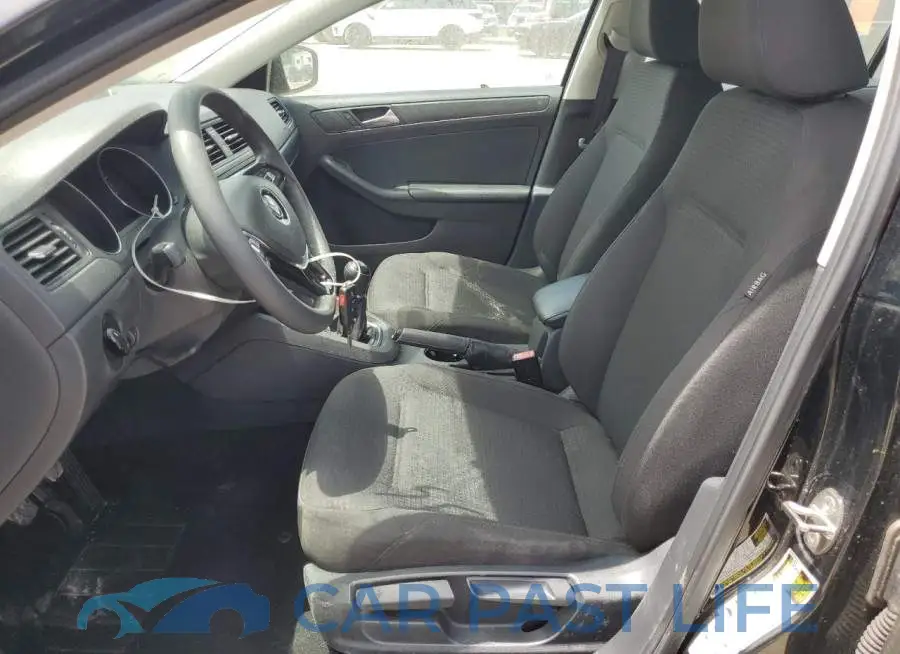 3VW167AJ1GM242304# 7