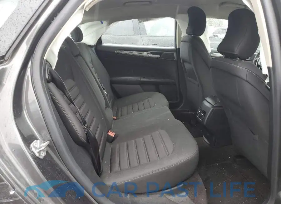 3FA6P0HD8KR113099# 10