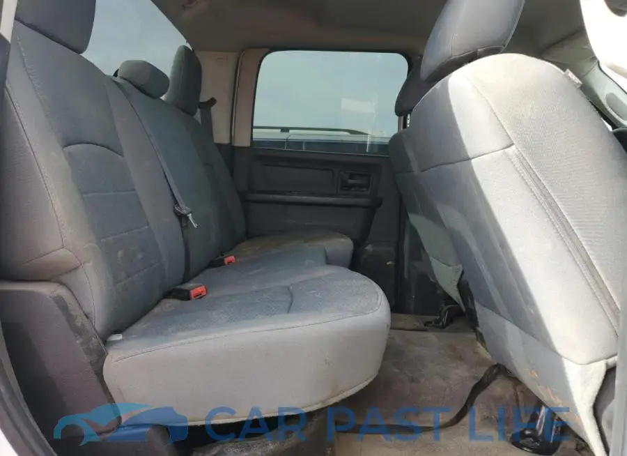 3C6UR5HL8EG196184# 10