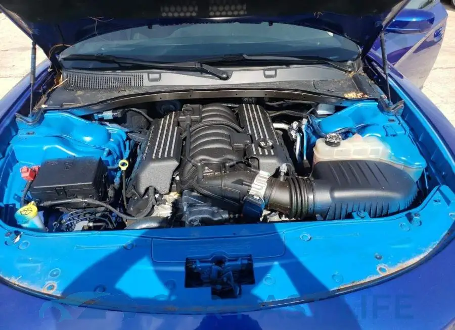 2C3CDXGJ2KH604421# 11