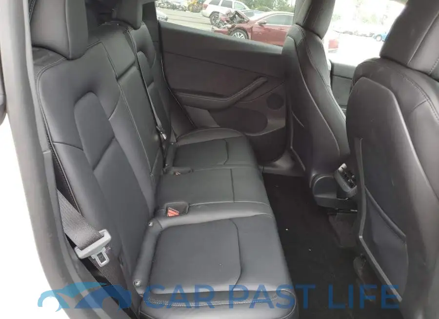 7SAYGDEE1NF409727# 11
