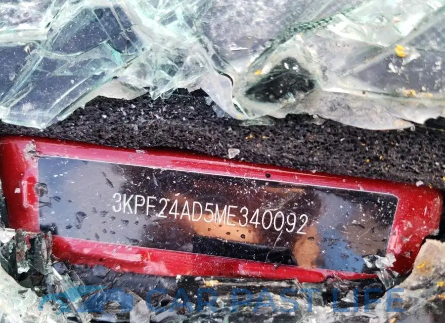 3KPF24AD5ME340092# 12