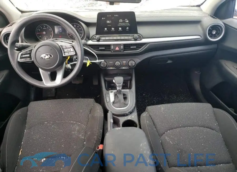 3KPF24AD5ME340092# 8