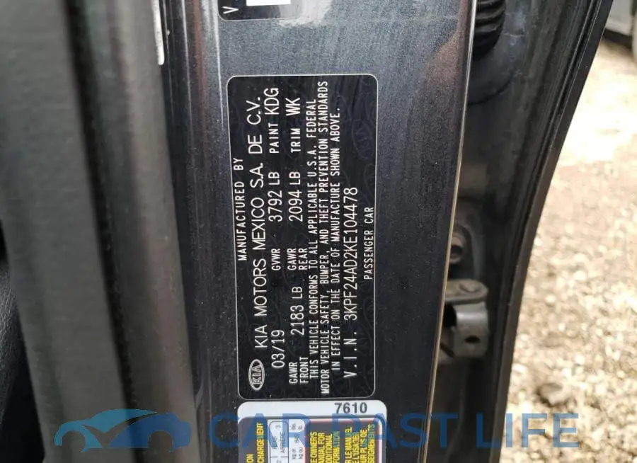 3KPF24AD2KE104478# 12