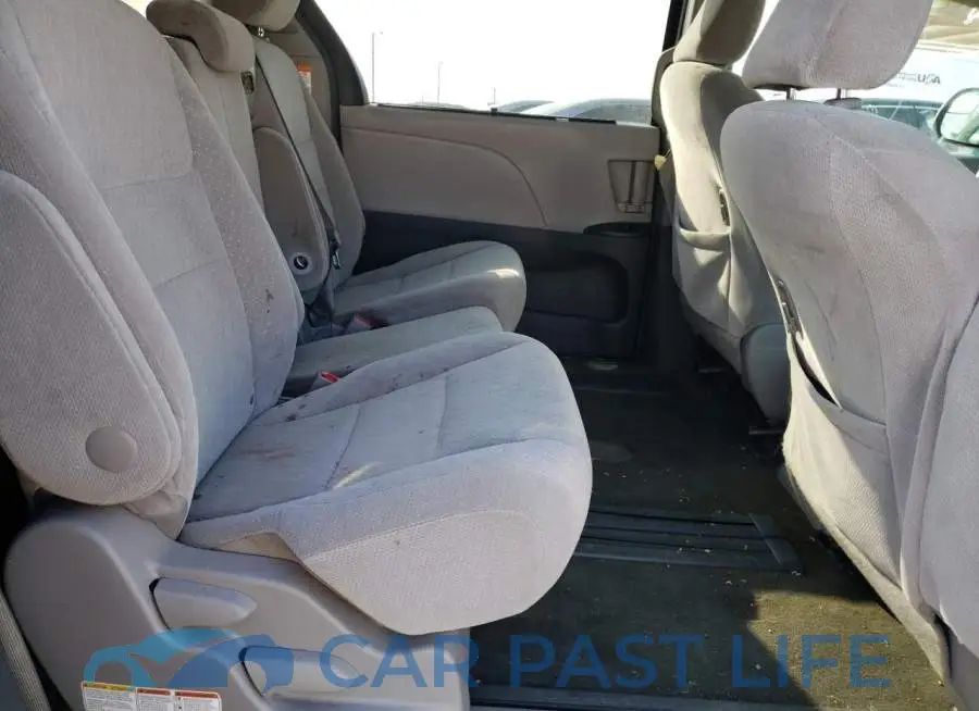 5TDKZ3DC3HS841405# 11