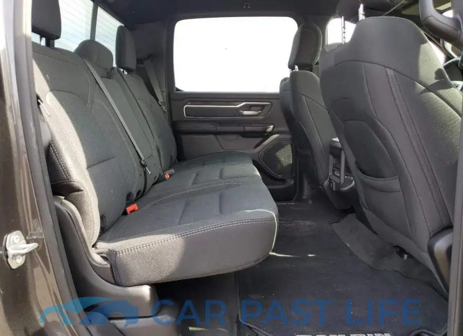 1C6SRFFT5LN135041# 10